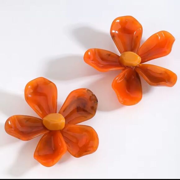 New Zara Vibrant Orange Flower Earrings - Picture 1 of 8